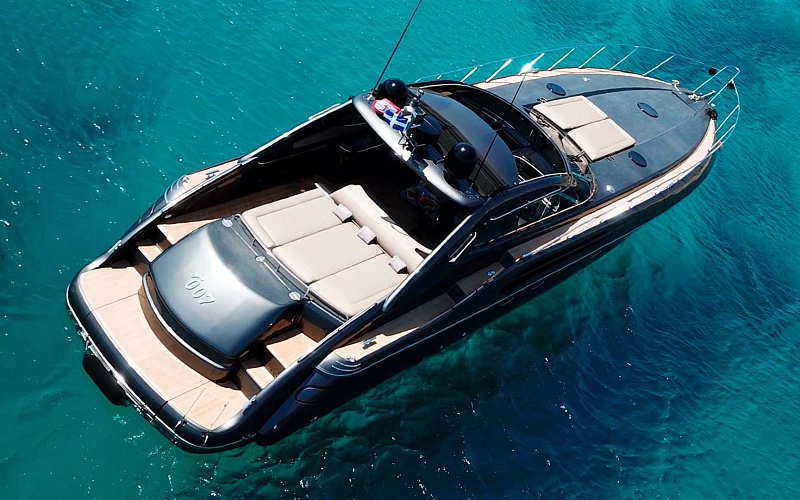 Sunseeker 68 "007"